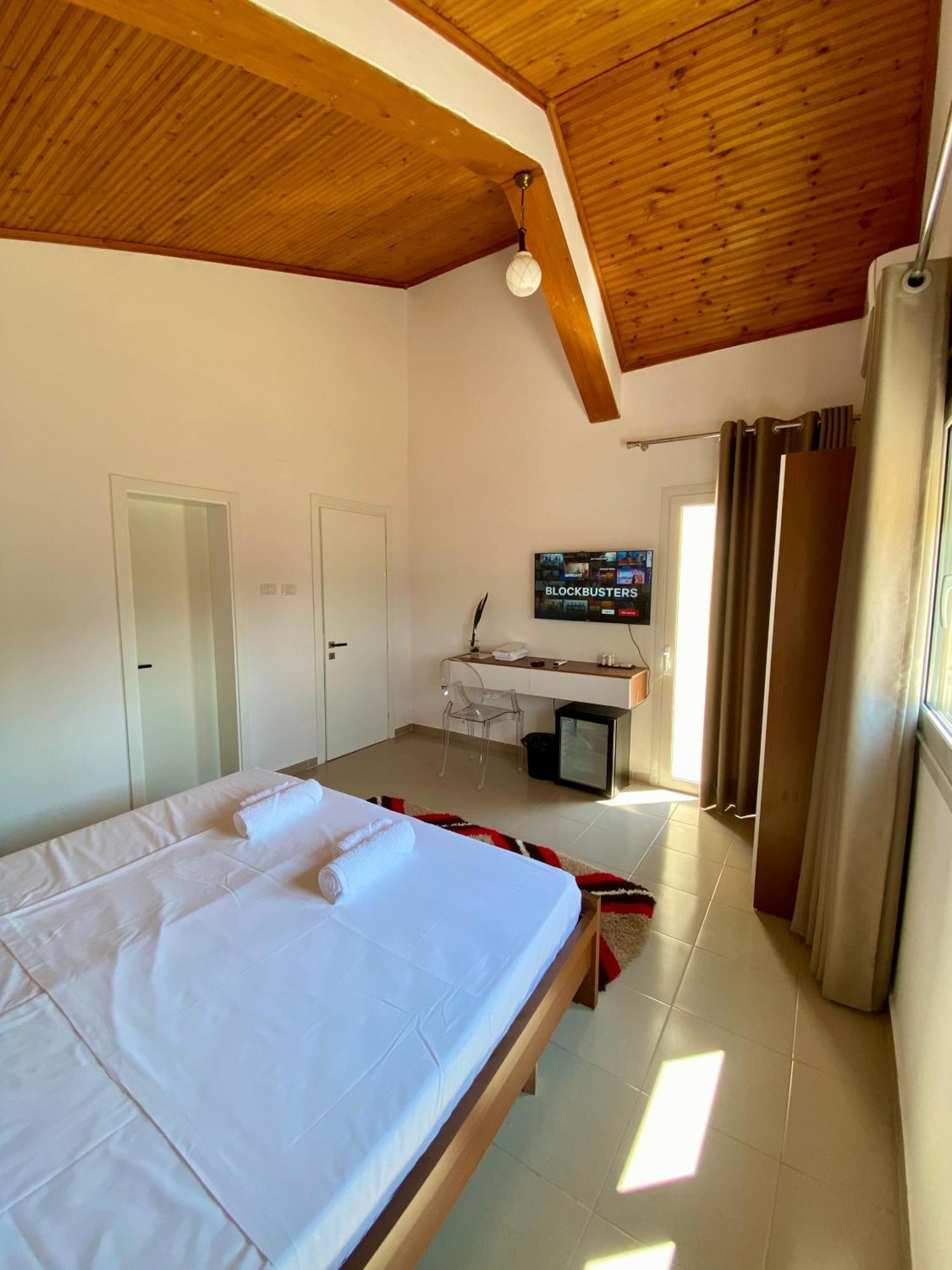 Villa Niku Berat Exteriér fotografie