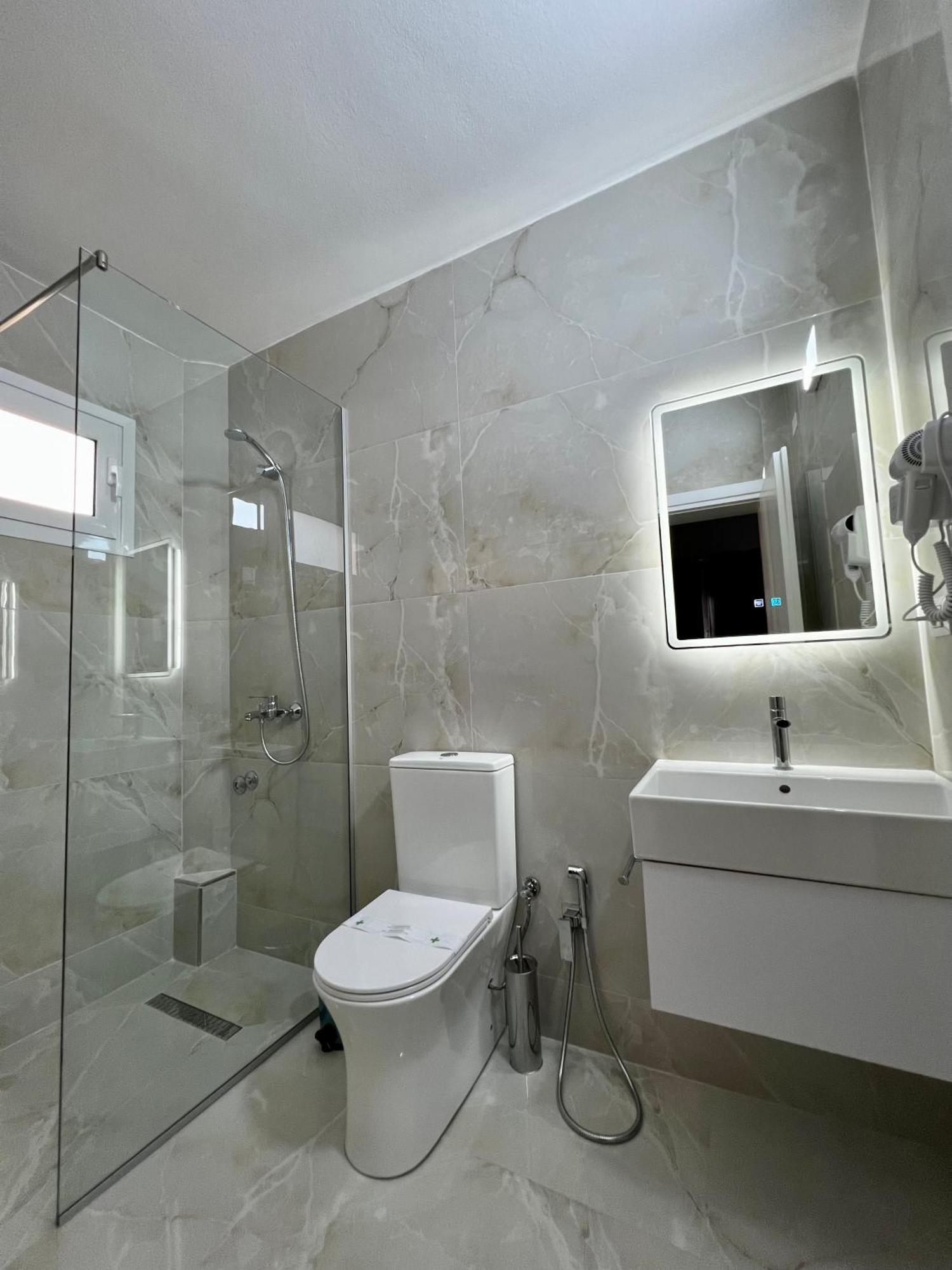 Villa Niku Berat Exteriér fotografie